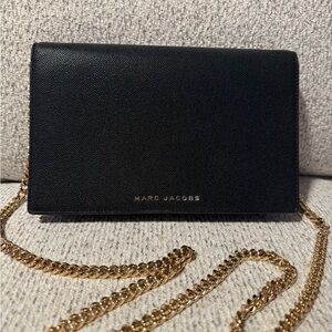 Marc Jacobs Envelope Crossbody Black with Gold Chain